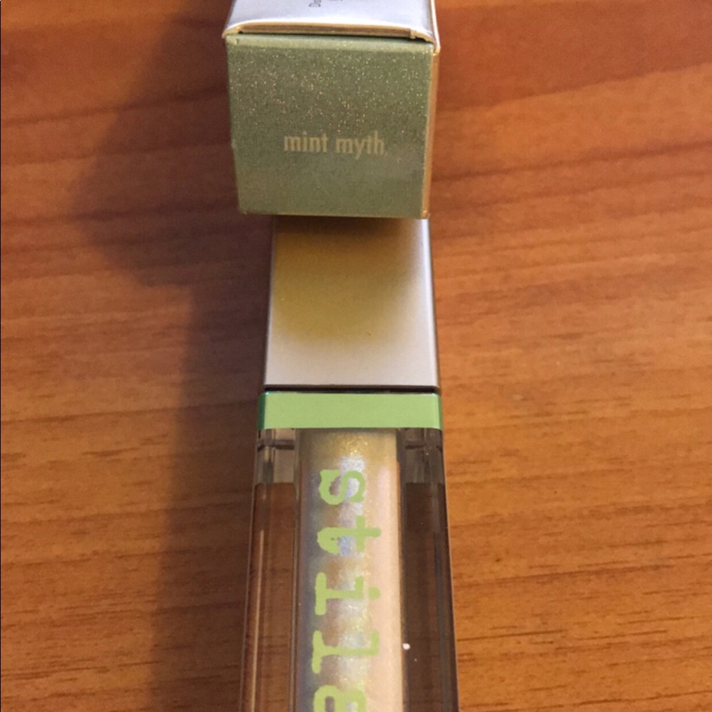 Stila liquid eyeshadow